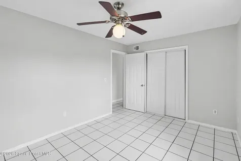 3946 Duck Court Orlando FL 32822