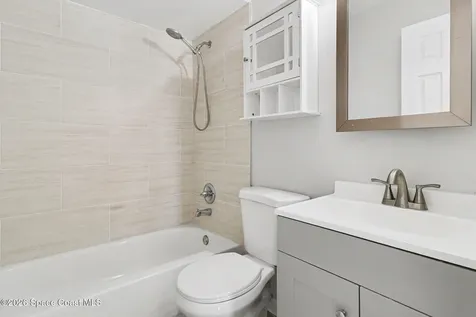 3946 Duck Court Orlando FL 32822