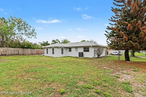 3946 Duck Court Orlando FL 32822