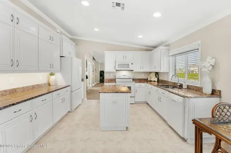 1303 Hubbard Court SE Palm Bay FL 32909