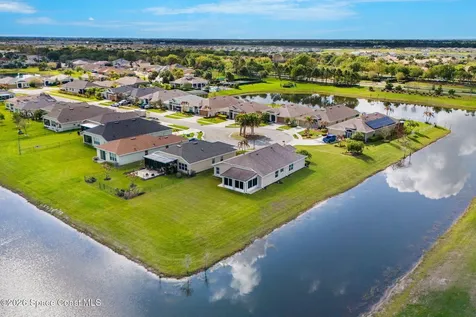 1303 Hubbard Court SE Palm Bay FL 32909