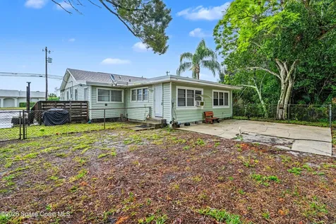 1708 Pine Street Melbourne FL 32901
