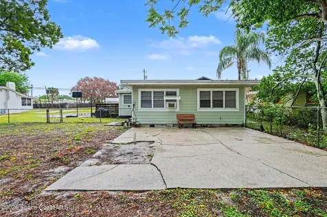 1708 Pine Street Melbourne FL 32901