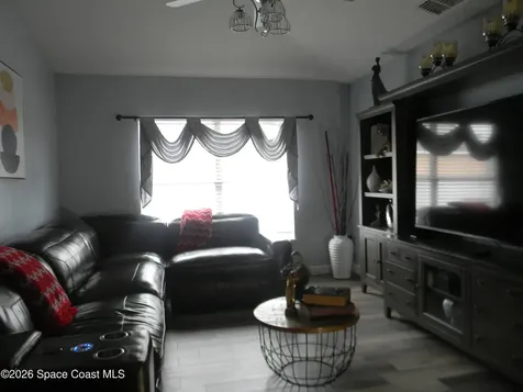 1619 Glencove Avenue NW Palm Bay FL 32907