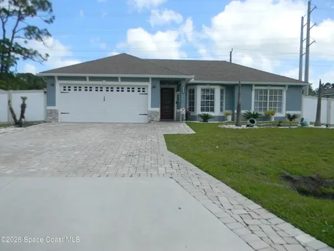 1619 Glencove Avenue NW Palm Bay FL 32907