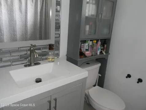 1619 Glencove Avenue NW Palm Bay FL 32907