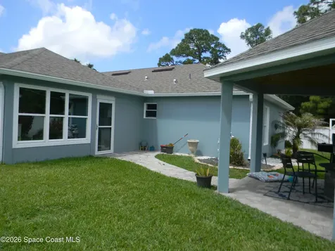 1619 Glencove Avenue NW Palm Bay FL 32907