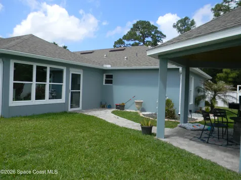 1619 Glencove Avenue NW Palm Bay FL 32907