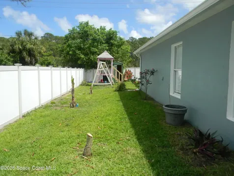 1619 Glencove Avenue NW Palm Bay FL 32907