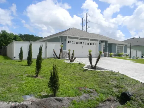 1619 Glencove Avenue NW Palm Bay FL 32907