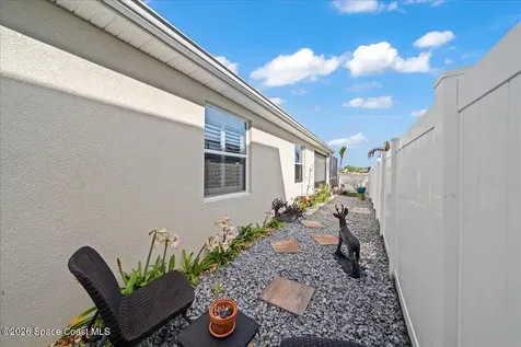 2251 Bridgeport Circle Rockledge FL 32955