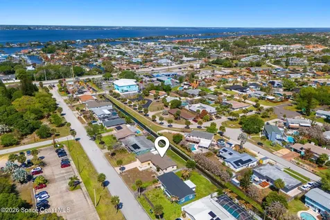 1230 Yacht Club Boulevard Indian Harbour Beach FL 32937