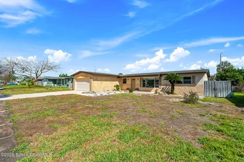 1230 Yacht Club Boulevard Indian Harbour Beach FL 32937