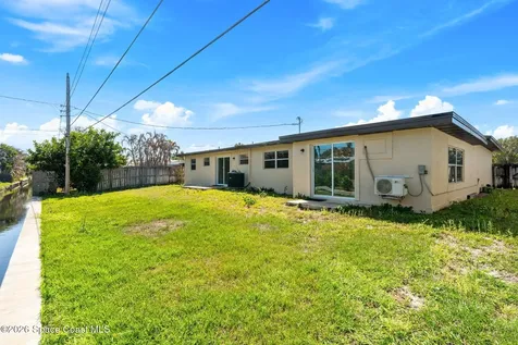 1230 Yacht Club Boulevard Indian Harbour Beach FL 32937