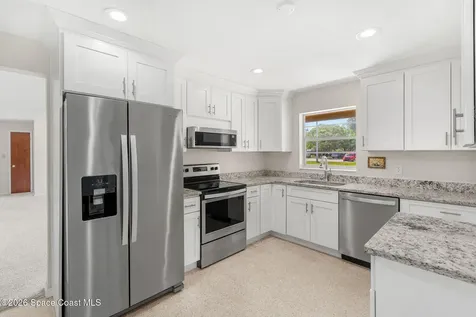 1230 Yacht Club Boulevard Indian Harbour Beach FL 32937