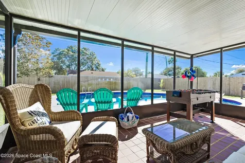 557 Ixora Drive Melbourne FL 32935