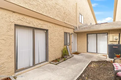 1000 Abada Court NE Palm Bay FL 32905