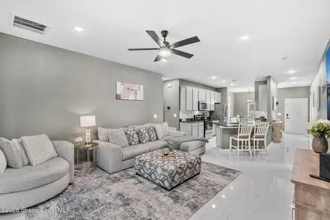 1061 Towhlen Street SE Palm Bay FL 32909