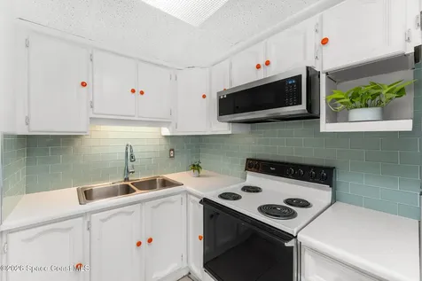 425 Harrison Avenue Cape Canaveral FL 32920