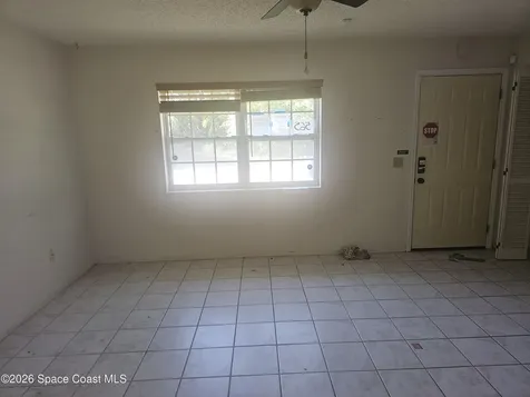 565 Elizabeth Street SE Palm Bay FL 32909