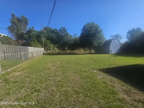 565 Elizabeth Street SE Palm Bay FL 32909