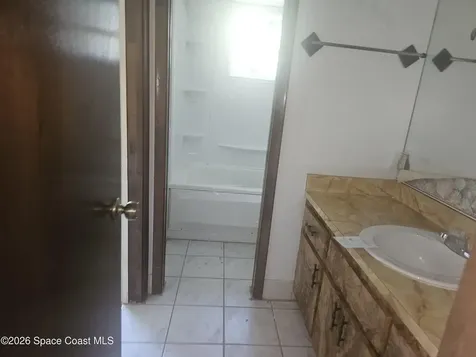 565 Elizabeth Street SE Palm Bay FL 32909