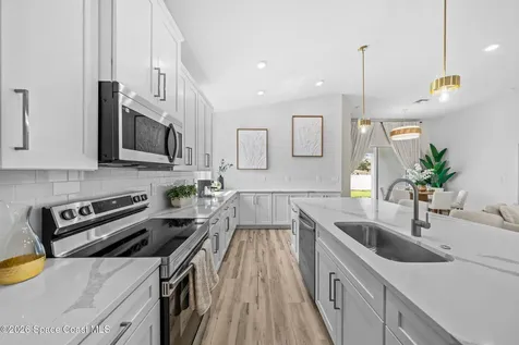 3181 La France Avenue SW Palm Bay FL 32908