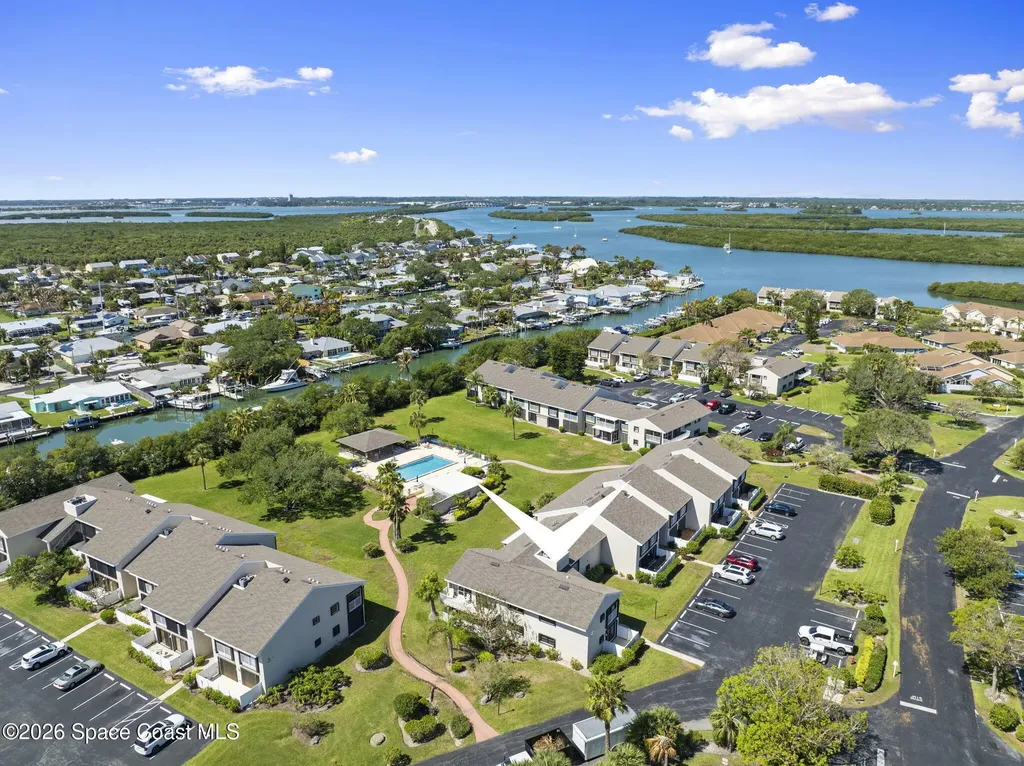 3209 S Lakeview Circle Fort Pierce FL 34949