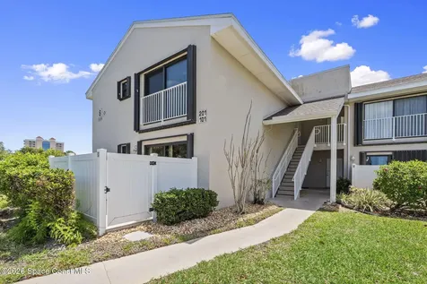 3209 S Lakeview Circle Fort Pierce FL 34949