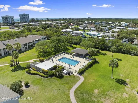 3209 S Lakeview Circle Fort Pierce FL 34949