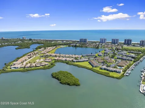 3209 S Lakeview Circle Fort Pierce FL 34949