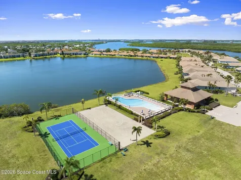 3209 S Lakeview Circle Fort Pierce FL 34949