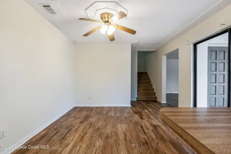 1928 Dipol Courtway Titusville FL 32780