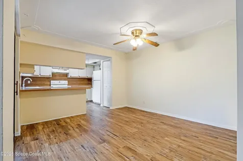 1928 Dipol Courtway Titusville FL 32780