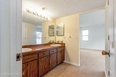 1928 Dipol Courtway Titusville FL 32780