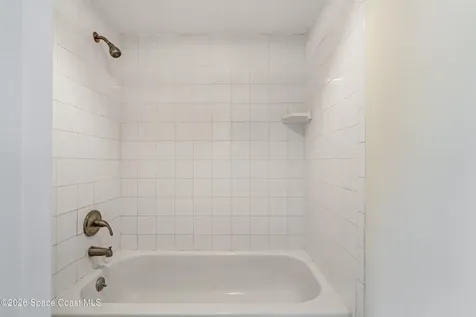 1928 Dipol Courtway Titusville FL 32780