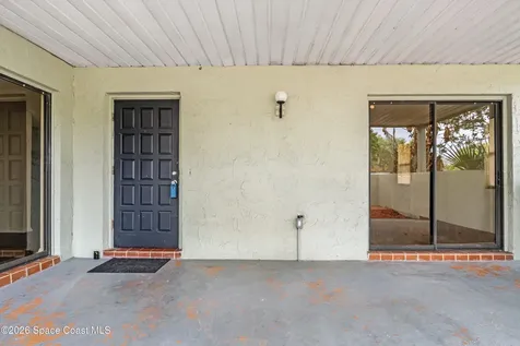 1928 Dipol Courtway Titusville FL 32780