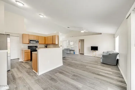 1593 Eagle Avenue NW Palm Bay FL 32907