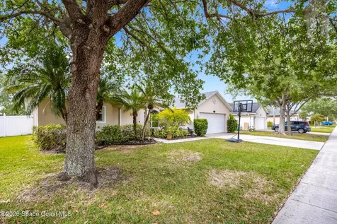 2425 Tuscarora Court Melbourne FL 32904
