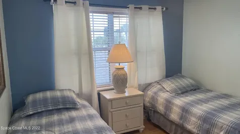 1425 Malibu Circle NE Palm Bay FL 32905