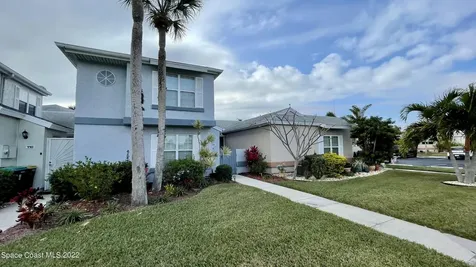 1425 Malibu Circle NE Palm Bay FL 32905