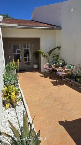 414 Hawthorne Court Indian Harbour Beach FL 32937