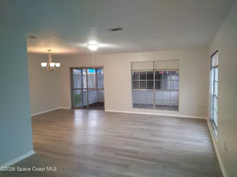 693 John Hancock Lane Melbourne FL 32904