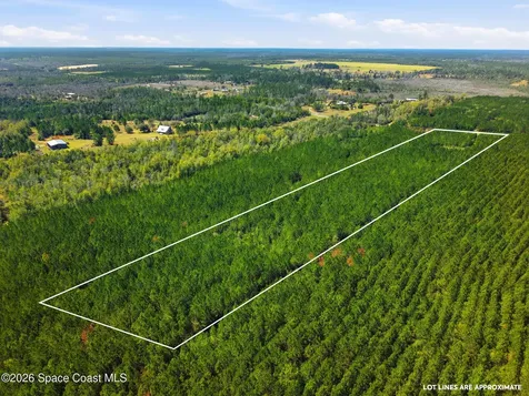 23287 NW Church Road Altha FL 32421