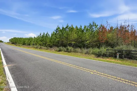 23287 NW Church Road Altha FL 32421