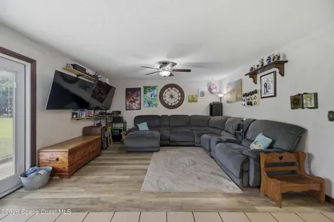 4258 Arlington Avenue Mims FL 32754