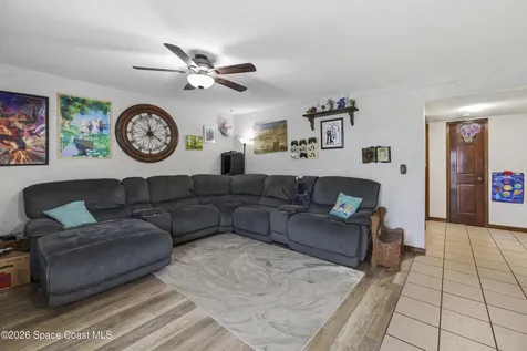 4258 Arlington Avenue Mims FL 32754