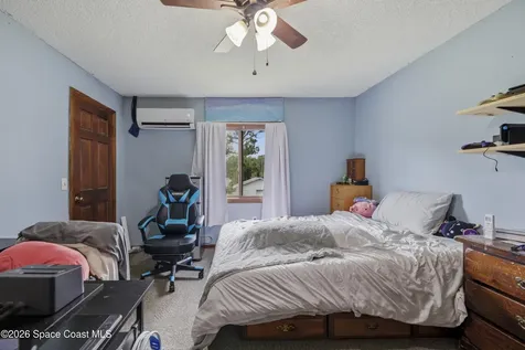 4258 Arlington Avenue Mims FL 32754
