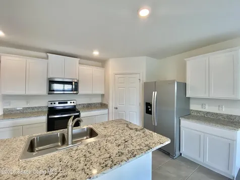 1793 Farmhouse Road SE Palm Bay FL 32909
