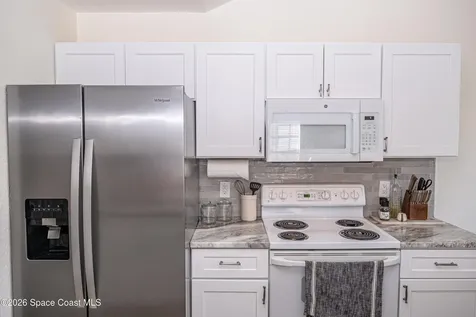 839 Grand Regency Pointe Altamonte Springs FL 32714